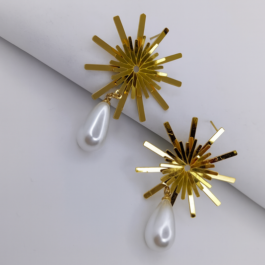 Radiant Starburst Pearl Drops