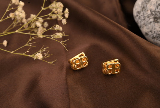 Elegance Studs