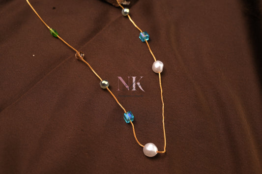 Pearl Aura Dual-Tone Necklace – Elegance with a Touch of Color