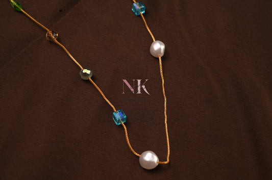 Pearl Aura Dual-Tone Necklace – Elegance with a Touch of Color