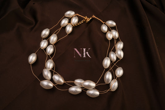 Lustrous Elegance Multi-Layer Pearl Neckline