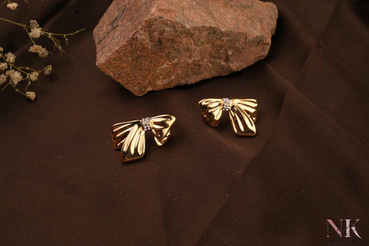 Golden Bow Elegance studs