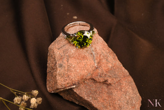 Premium CZ Emerald Heart Ring with 913L PVD Polish