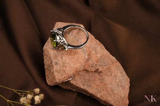 Premium CZ Emerald Heart Ring with 913L PVD Polish