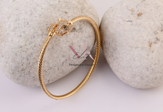 Majestic Panther Head Gold Bracelet