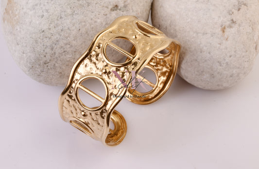 Bold Aureate Hammered Openwork Cuff