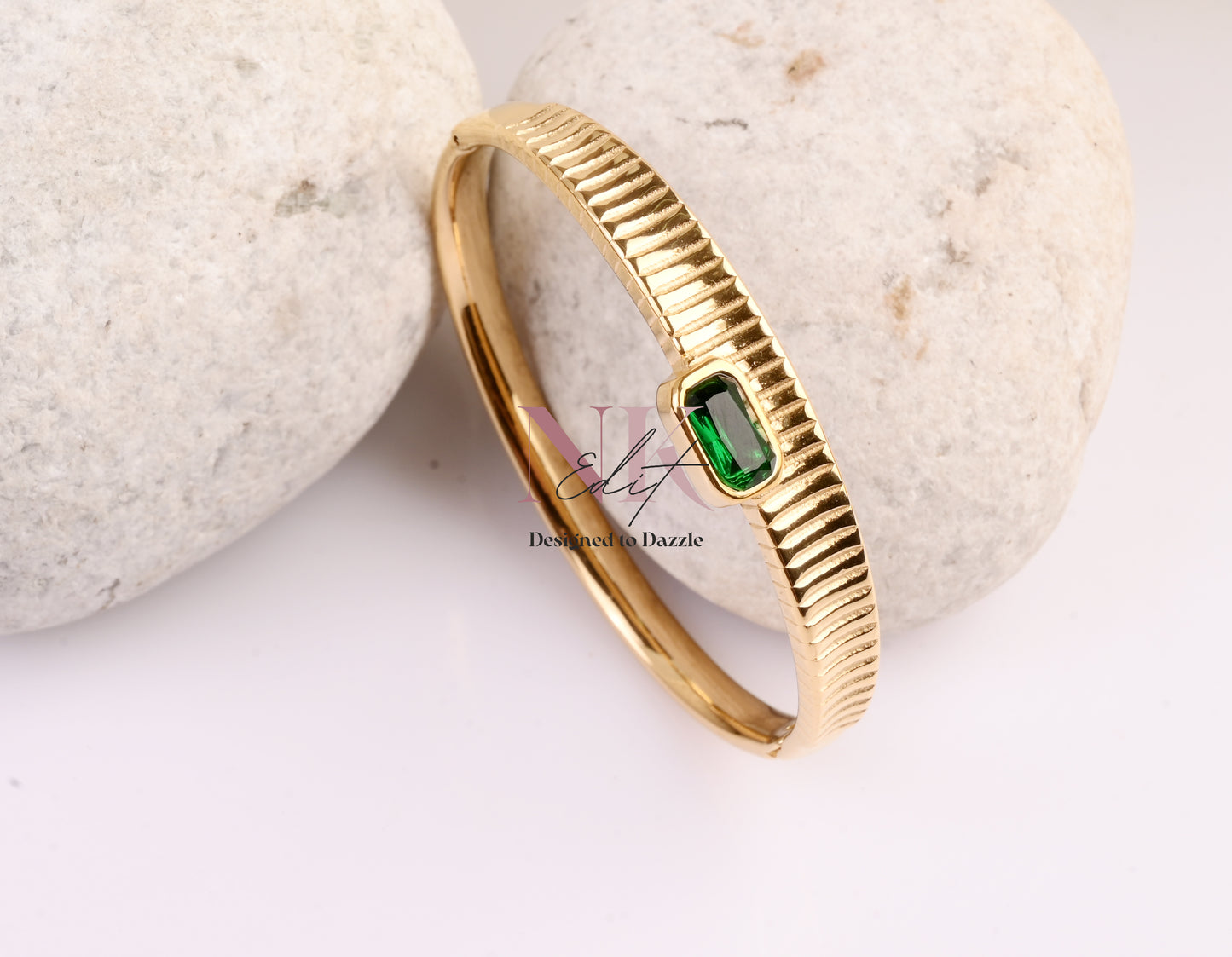 Green Textured Gold Bracelet