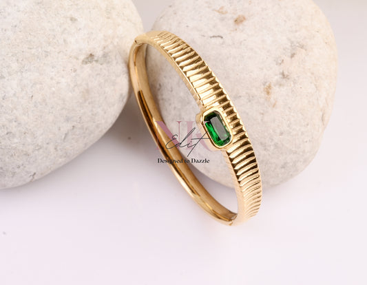 Green Textured Gold Bracelet