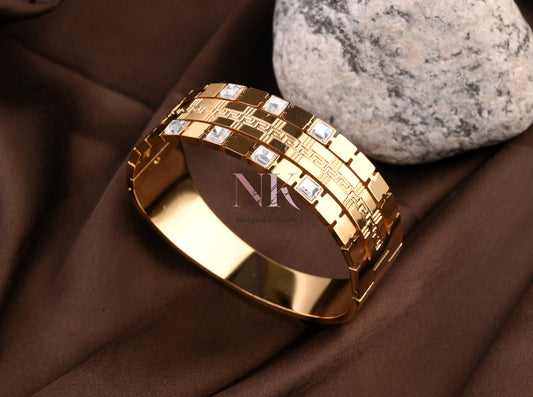 Regal Radiance Square-Cut Gold Bangle