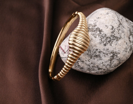 Golden Spiral Grace Bracelet