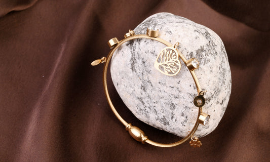 Charm Leaf Bracelet