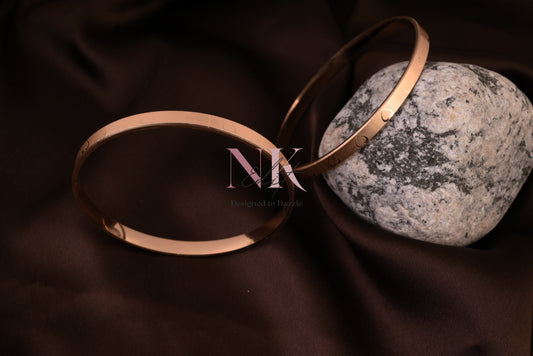 Rose Gold Heart-Engraved Bangle