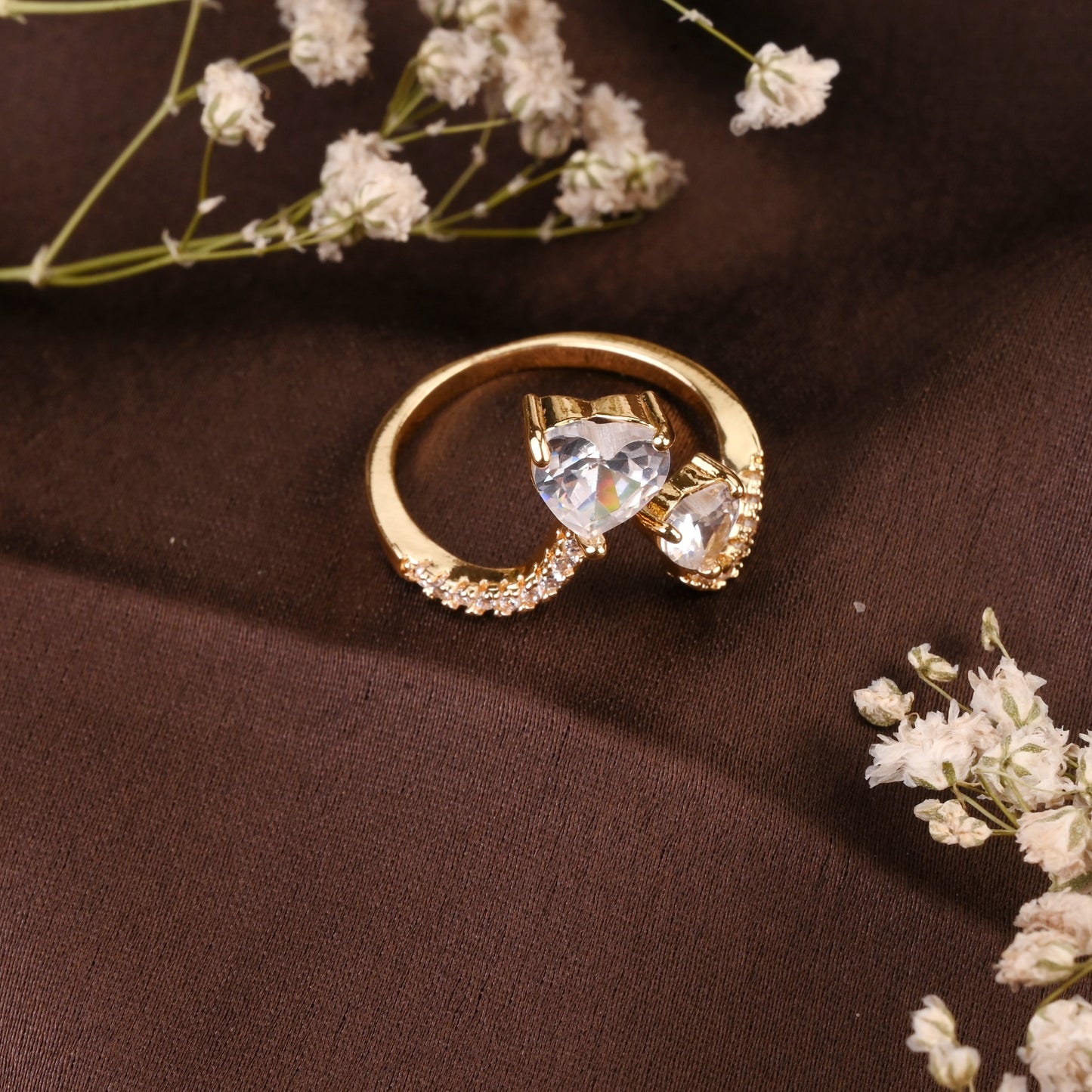 Eternal Heart solitaire look crystal Ring