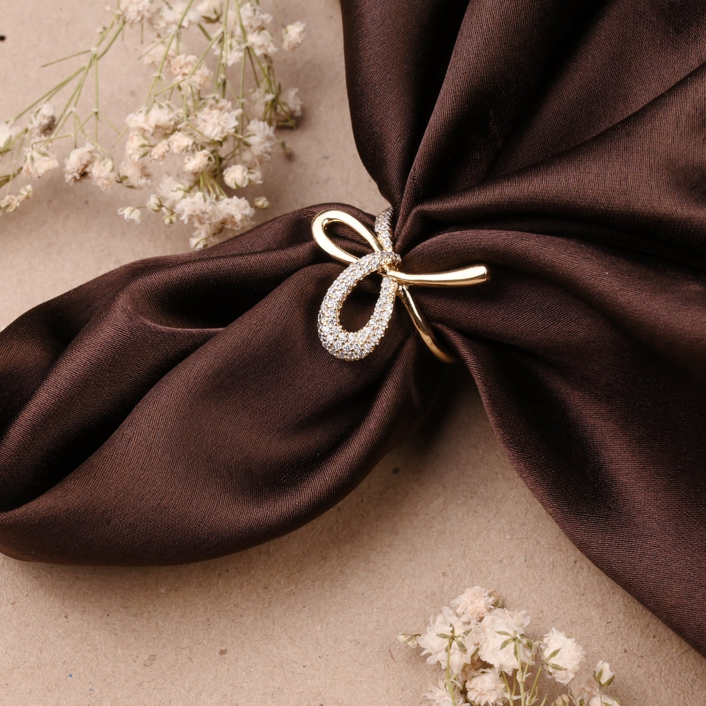 Infinity style Gold Ring