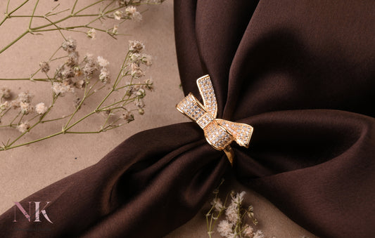 BOW Diamond ring