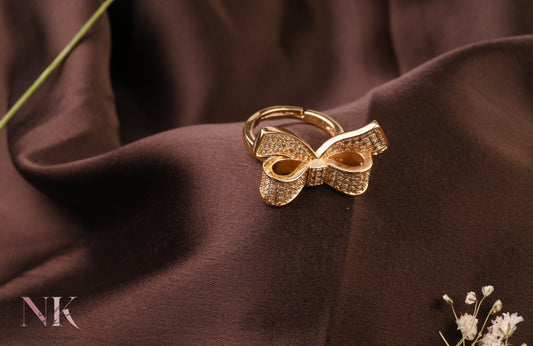 BOW Diamond ring