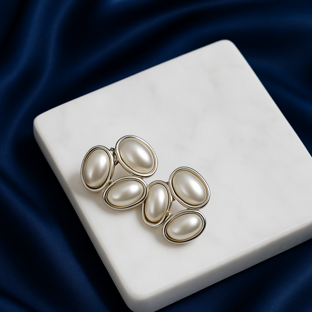 Classic Pearl Cluster EarRings