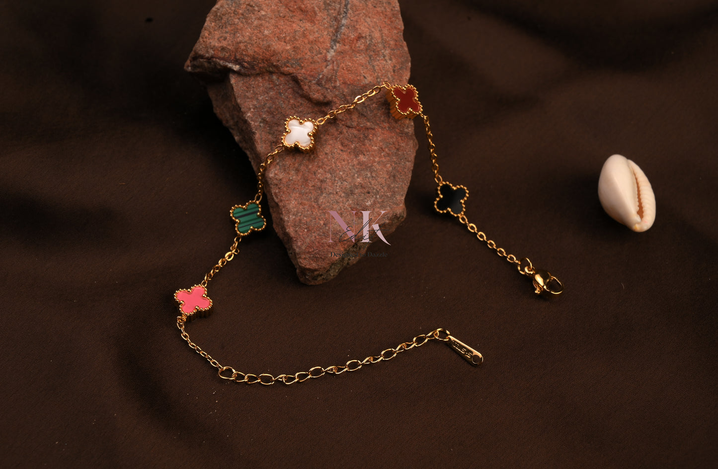 Multicolor Small Clover Charm Chain Bracelet