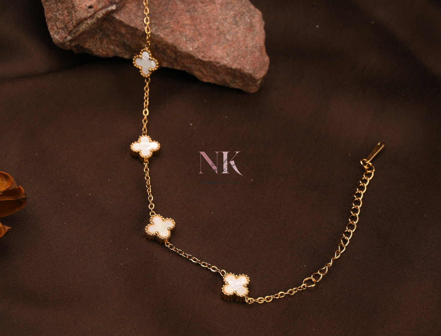 White Clover Charm Chain Bracelet