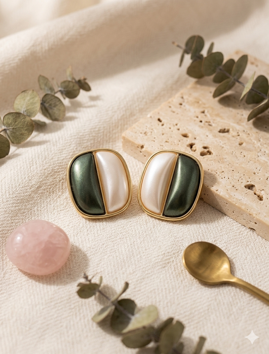 Dual Tone Olive White Elegance Studs