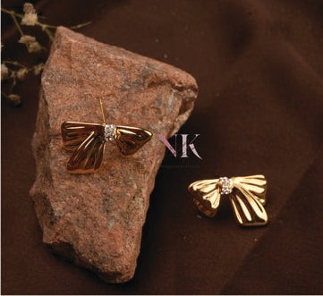 Golden Bow Elegance studs