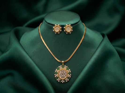 White Oval Thewa Set With Green & White Color Beads